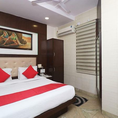 Jādabpur Oyo 30698 Hari Om Guest House מראה חיצוני תמונה