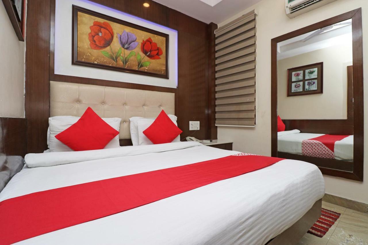 Jādabpur Oyo 30698 Hari Om Guest House מראה חיצוני תמונה