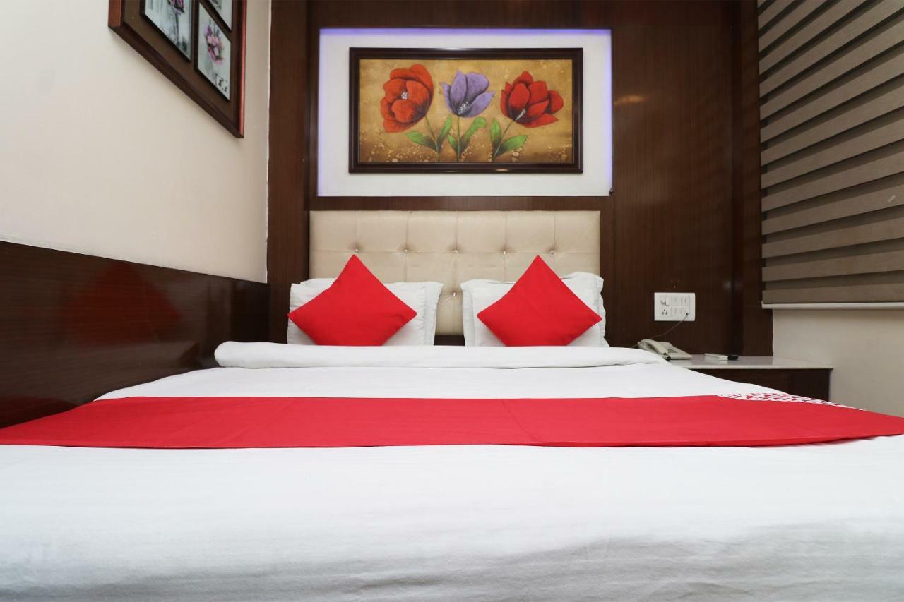 Jādabpur Oyo 30698 Hari Om Guest House מראה חיצוני תמונה