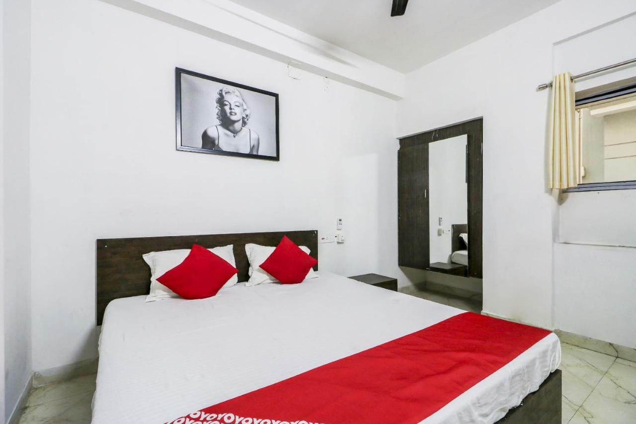 Jādabpur Oyo 30698 Hari Om Guest House מראה חיצוני תמונה
