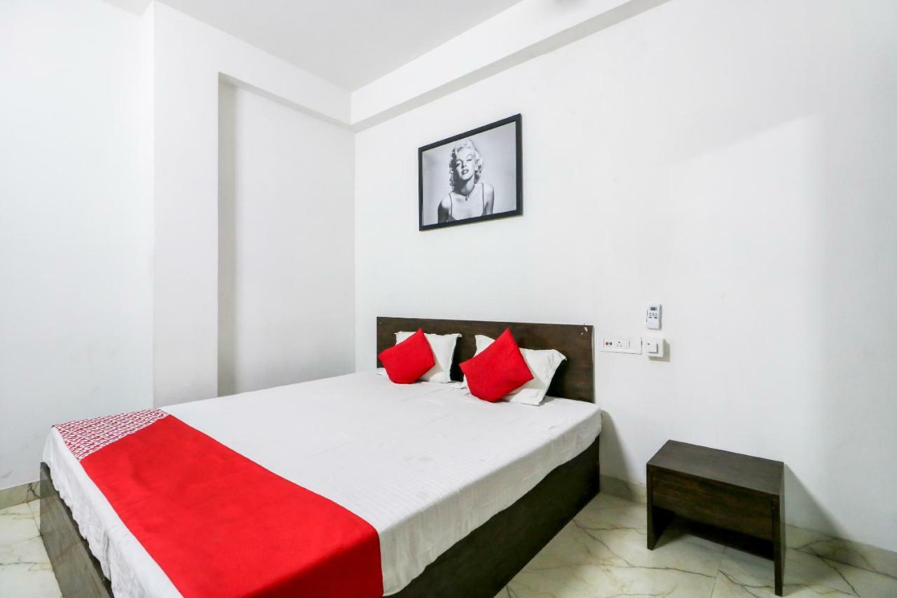 Jādabpur Oyo 30698 Hari Om Guest House מראה חיצוני תמונה